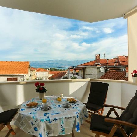 Amazing Luxury 4Star Apartment Laura Supetar Exterior photo